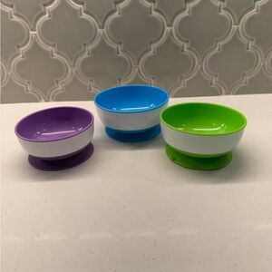 Munchkin Suction Bowls Set in Purple, Blue, Green